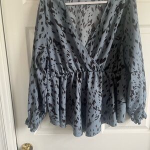 Women's Blue Patterned Top